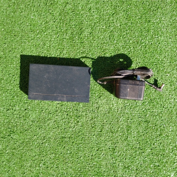 Premier Mini Port 10/100 8 Port Mini Lan Switch PT-6008G Used-Tested-Working - Picture 5 of 6